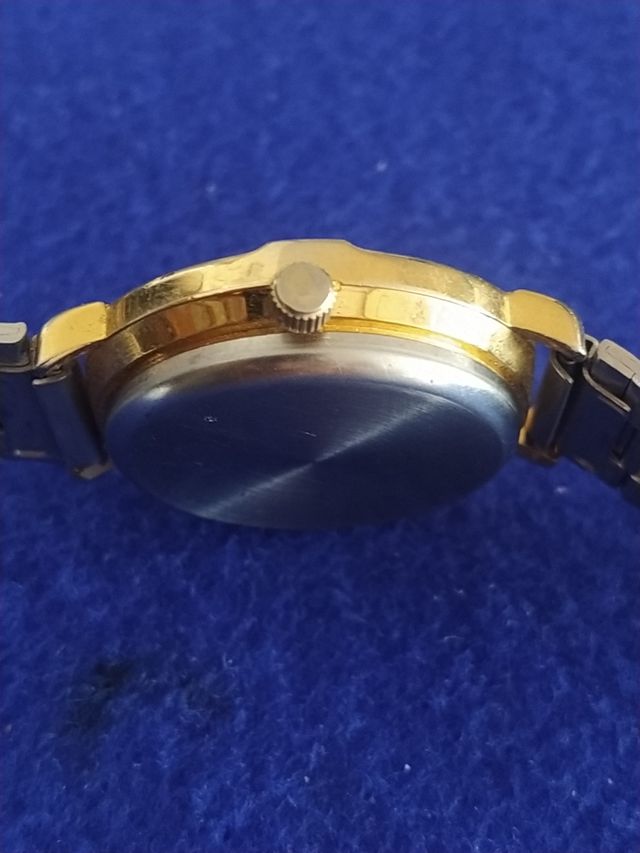 Reloj Bory de cuerda manual