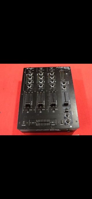 Mesa DJ Akiyama MC USB 3 Canales