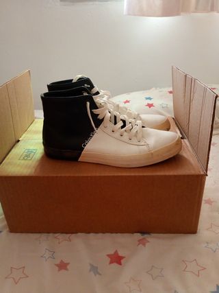 Botines Calvin Klein Negro y Blanco