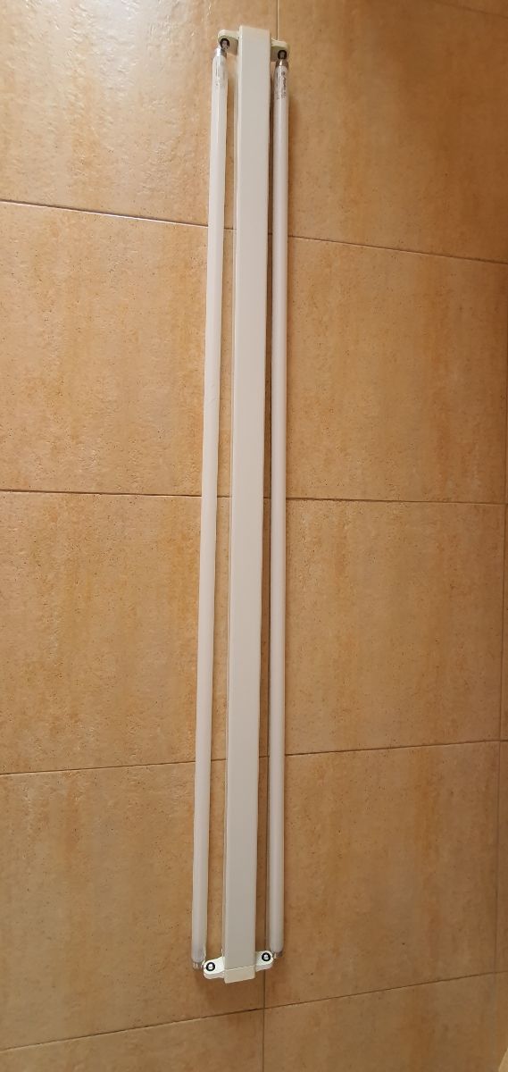 Soporte doble para tubos fluorescentes