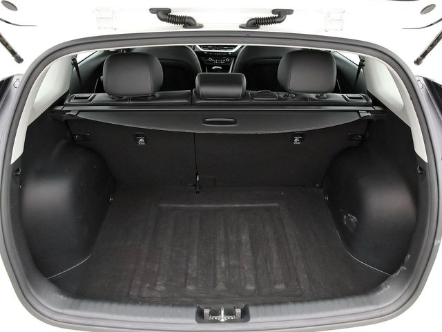 Kia Niro 1.6 GDi HEV 104kW (141CV) Drive