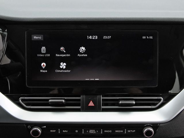Kia Niro 1.6 GDi HEV 104kW (141CV) Drive