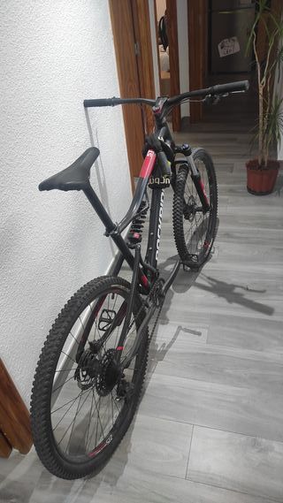 Bicicleta RockRider ST 530