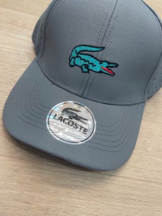 Gorra Lacoste Gris