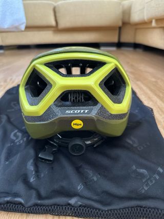 Casco Scott Centric Plus Amarillo