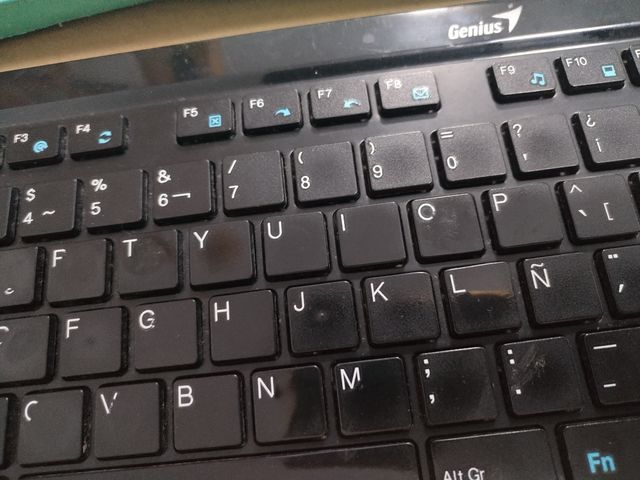 Teclado USB Genius Negro