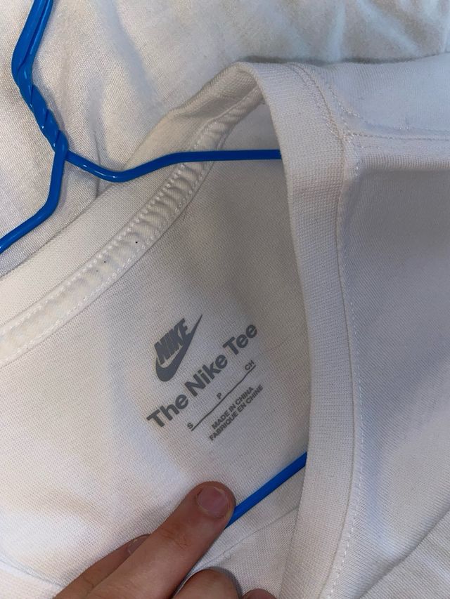 Camiseta Básica Nike Blanca