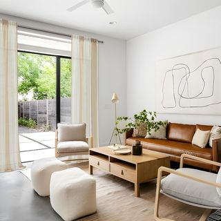 Cortinas Rayas Verticales Beige y Blanco