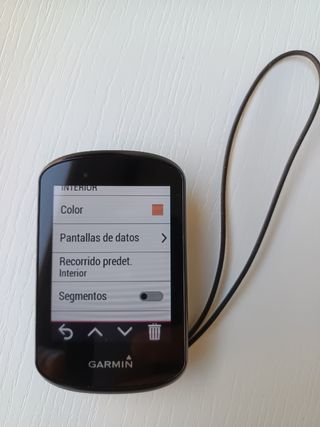Ciclocomputador Garmin Edge 830 GPS con su soporte