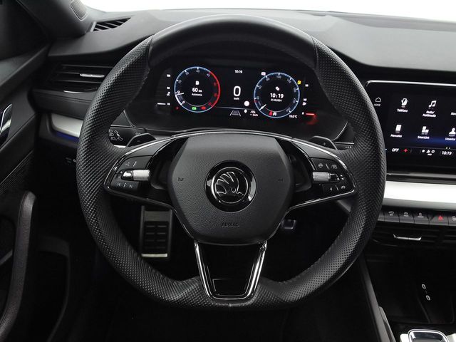Skoda Octavia Combi 2.0 TDI 110kW DSG Ambition Plus