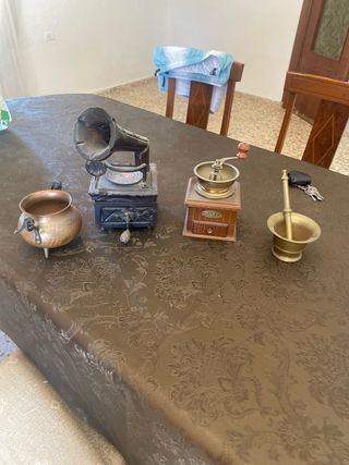 Antigüedades varias - Urge venta. Haz una oferta.