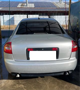 Audi A6 quattro V6 