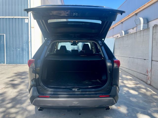 Toyota RAV4 2021