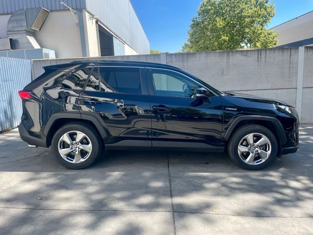 Toyota RAV4 2021