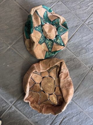 Pufs marroquíes de cuero artesanal
