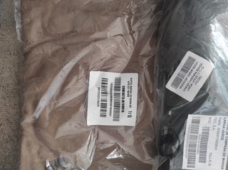 Prendas ET a estrenar.