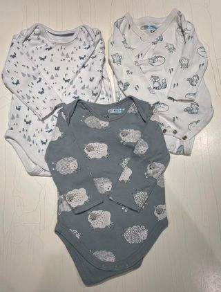 Lote 3 bodys bebé talla 68 CyA