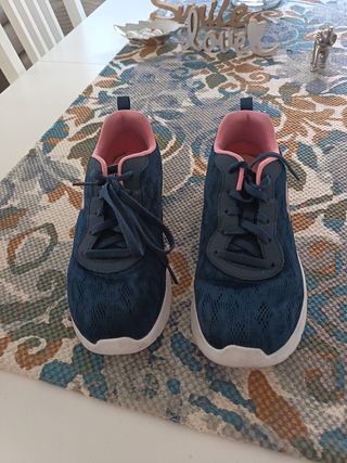 Zapatillas Skechers Azul y Rosa