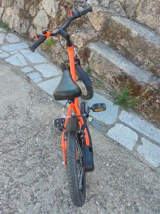Bicicleta infantil naranja Btwin