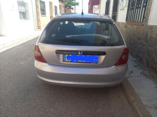 Honda Civic 2001 1.6 vtec 3 puertas