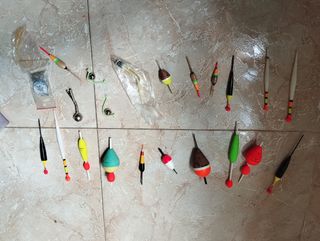 LOTE CAÑAS DE PESCA