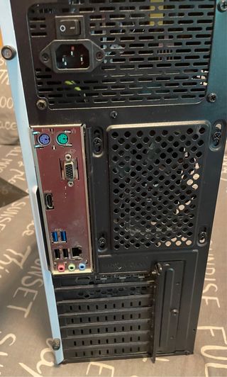 PC Gaming Intel i5 10600kf + RTX 3060 12GB 2x16Ram