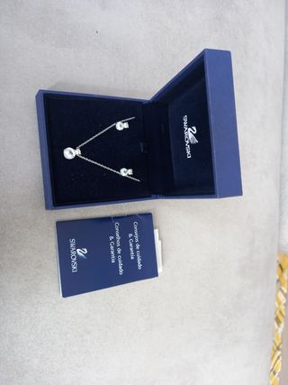 Conjunto Swarovski Collar y Pendientes