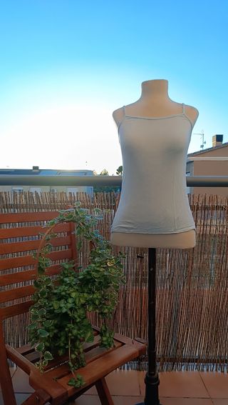 Camiseta doble azul claro de encaje