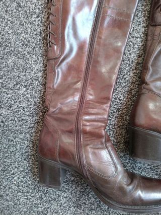 Stivali alti in pelle Nero Giardini marrone 37