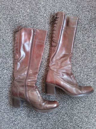 Stivali alti in pelle Nero Giardini marrone 37