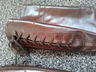 Stivali alti in pelle Nero Giardini marrone 37