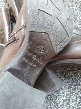 Stivali alti in pelle Nero Giardini marrone 37