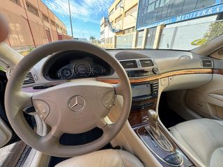 Mercedes-Benz Clase E 2003