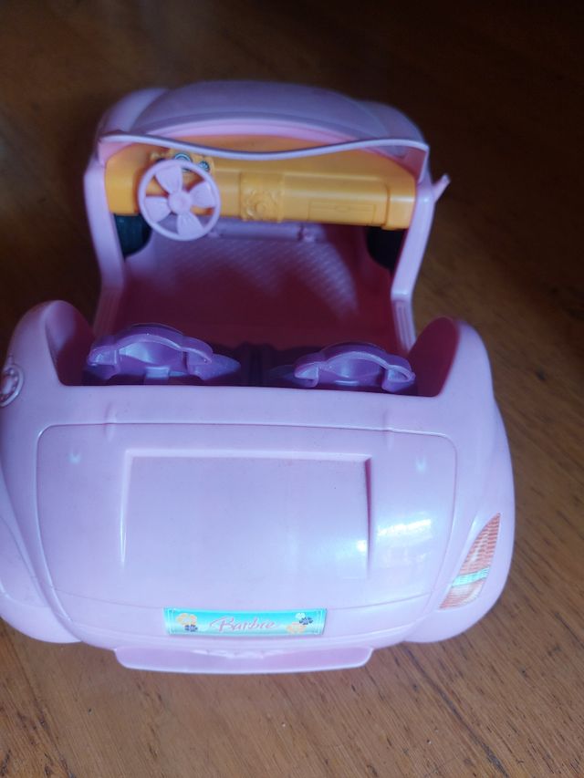 Coche rosa Barbie descapotable