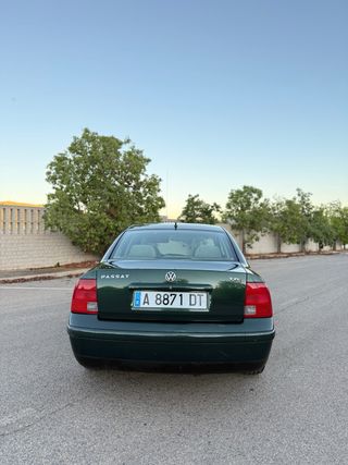 Volkswagen Passat 1998 UNICO DUEÑO 
