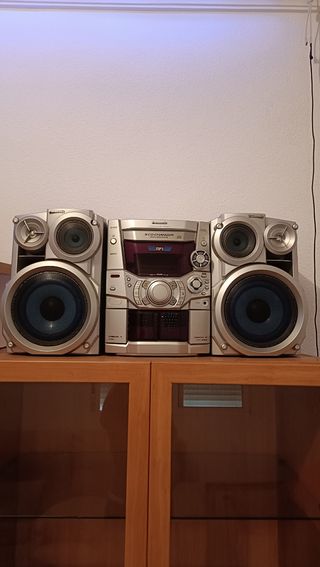 Minicadena Panasonic Plata