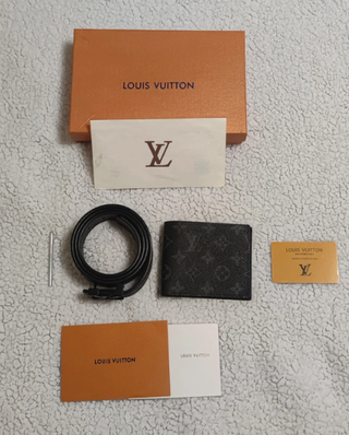 Cinturón y Billetera Louis Vuitton Marrón