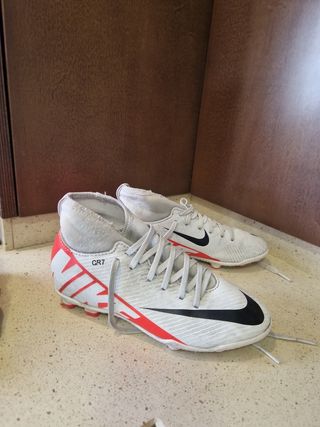 Botas de fútbol Nike CR7 Talla 33