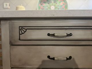 Restauradora y decoradora de muebles