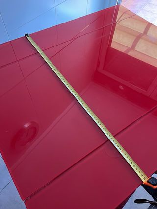 Tavolo rosso e 2 sedie inox