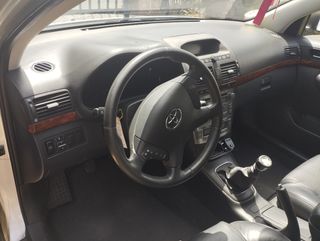 Toyota Avensis 2006