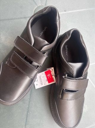 Zapato colegial niño negro