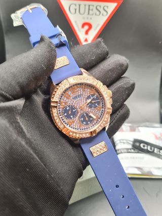 Reloj Guess Dorado y Azul 