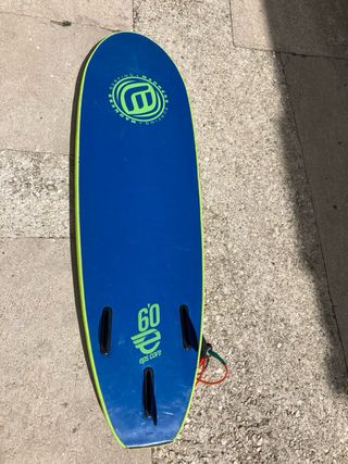 Tabla de surf verde para iniciación