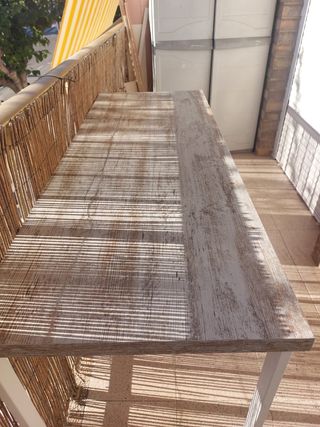Escritorio juvenil rosa de madera