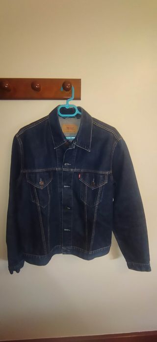 Chaqueta barata levis
