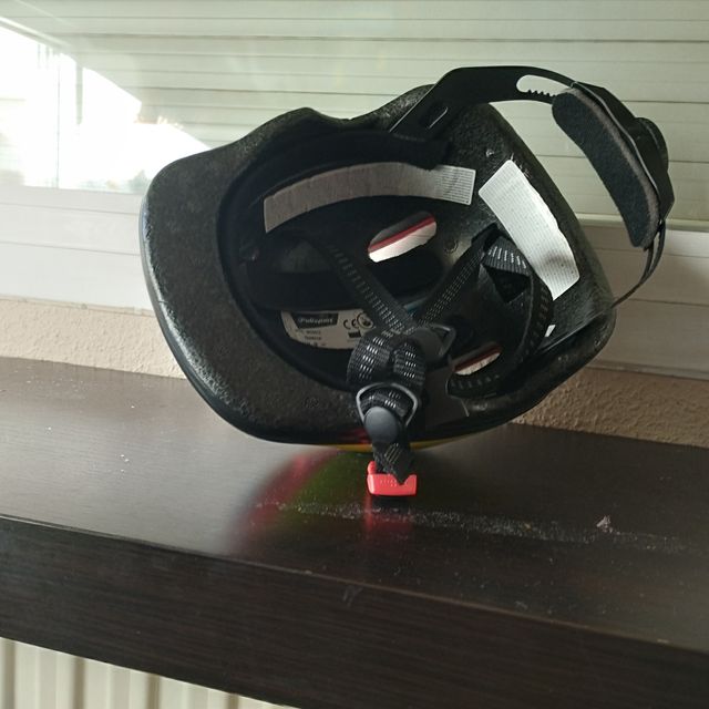 Casco infantil multicolor