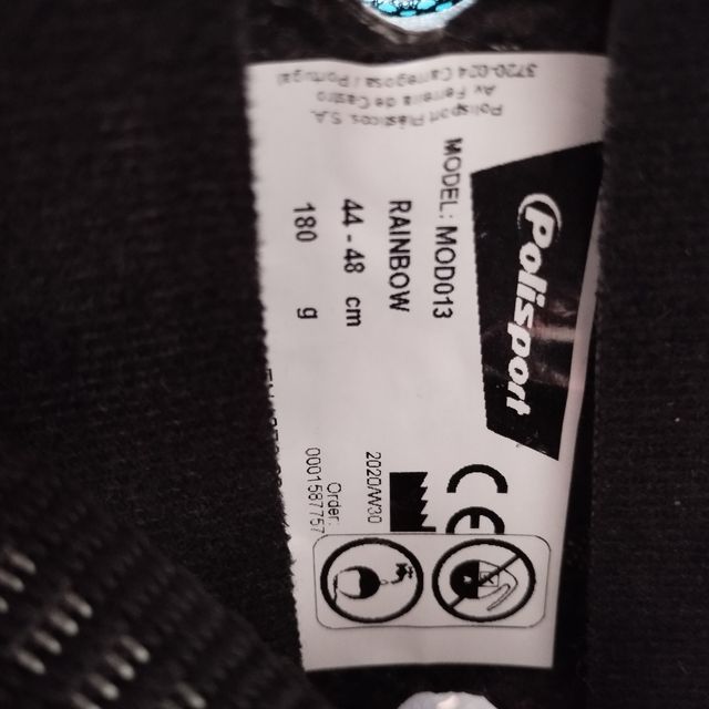 Casco infantil multicolor