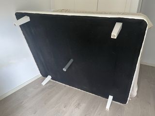 Somier tapizado base tapizada. 
