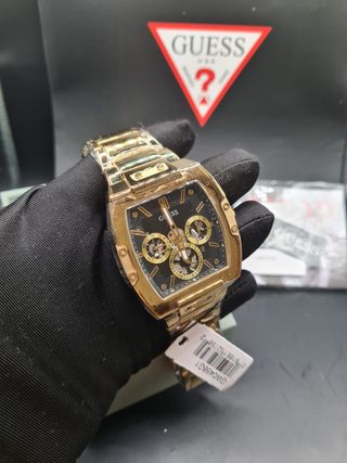 Reloj Guess Dorado y Negro